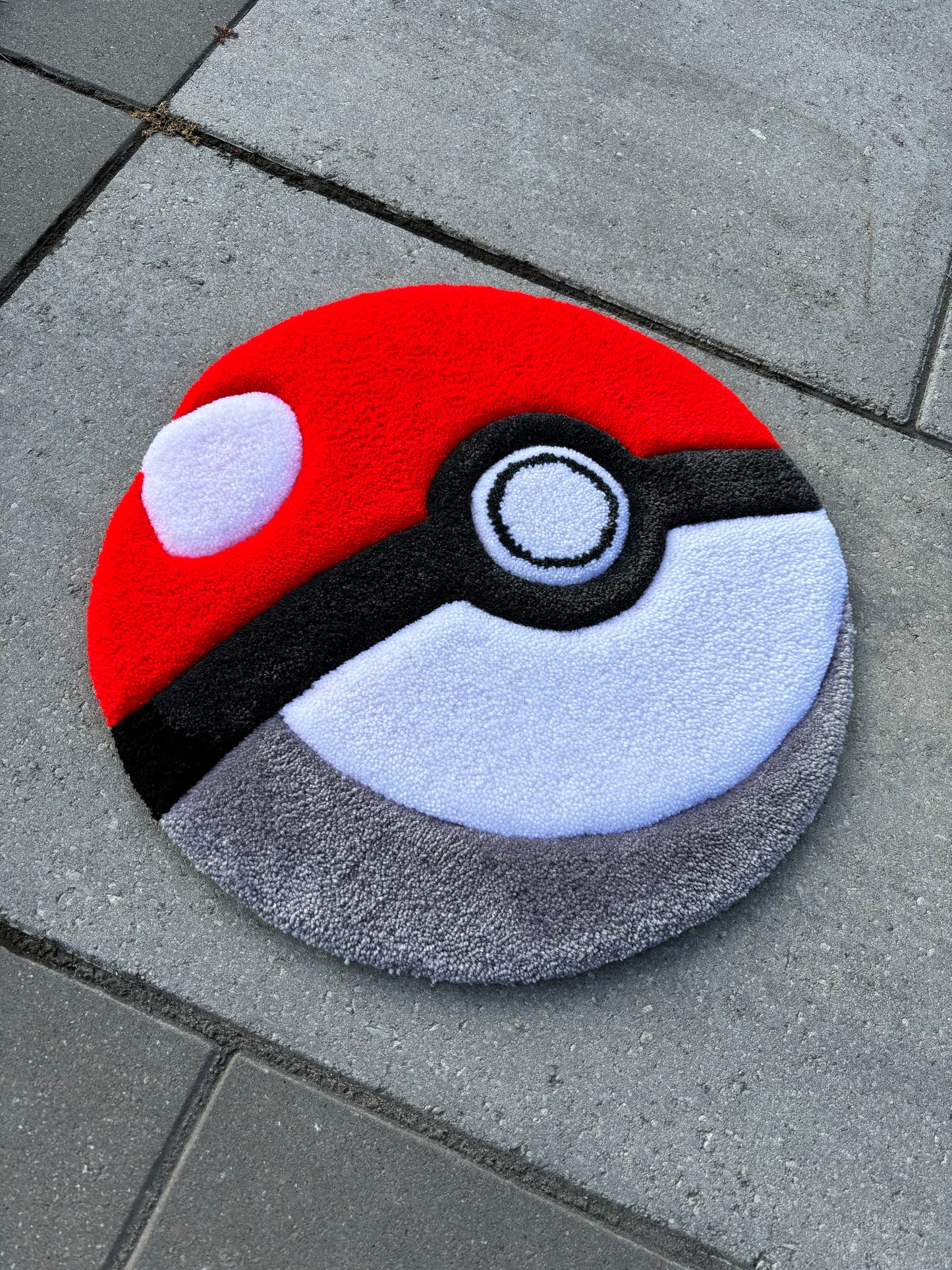 Poké Ball